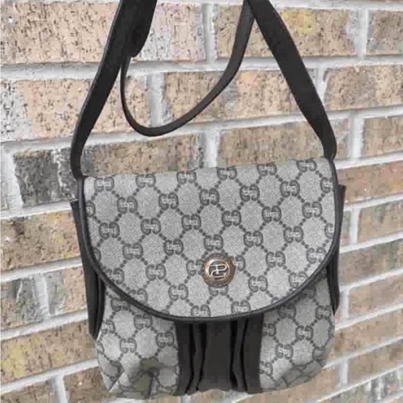 GG plus Vintage Crossbody Hard to find Bag w/ Rutched Leather - Picture 1 of 13